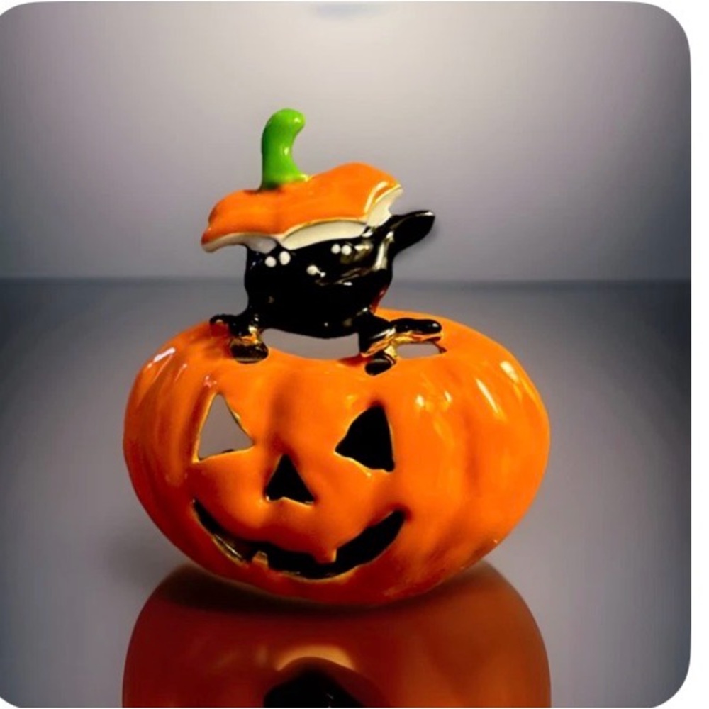 Enameled Jack-O'-Lantern Pumpkin Brooch with Black Cat